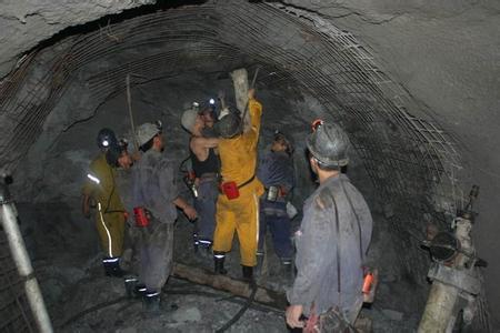 柳河工程爆破中的危险因素分析以及应对工程爆破危险的措施